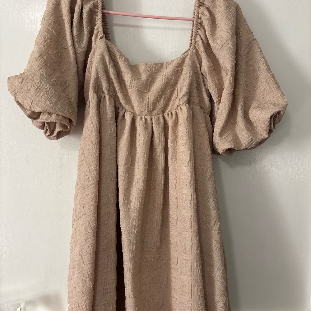 Sweet lemon baby doll Square-Neck Puff Sleeve Dress in Beige small